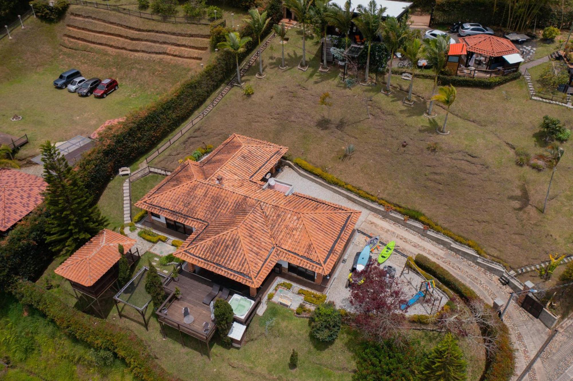Holiday home Casa Campestre Montecarlo Guatape- Desayuno A Pareja