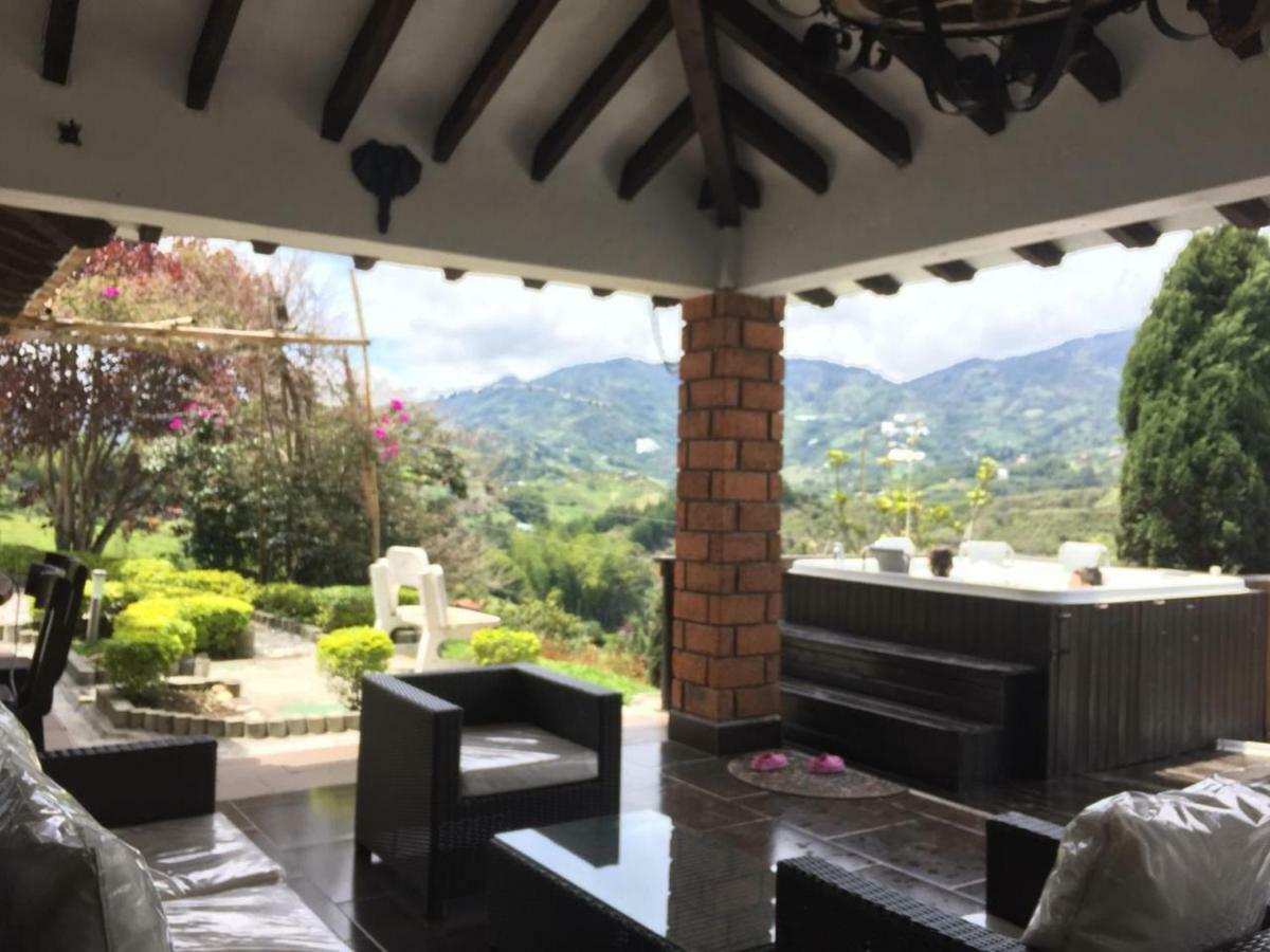 Casa Campestre Montecarlo Guatape- Desayuno A Pareja Holiday home Guatape